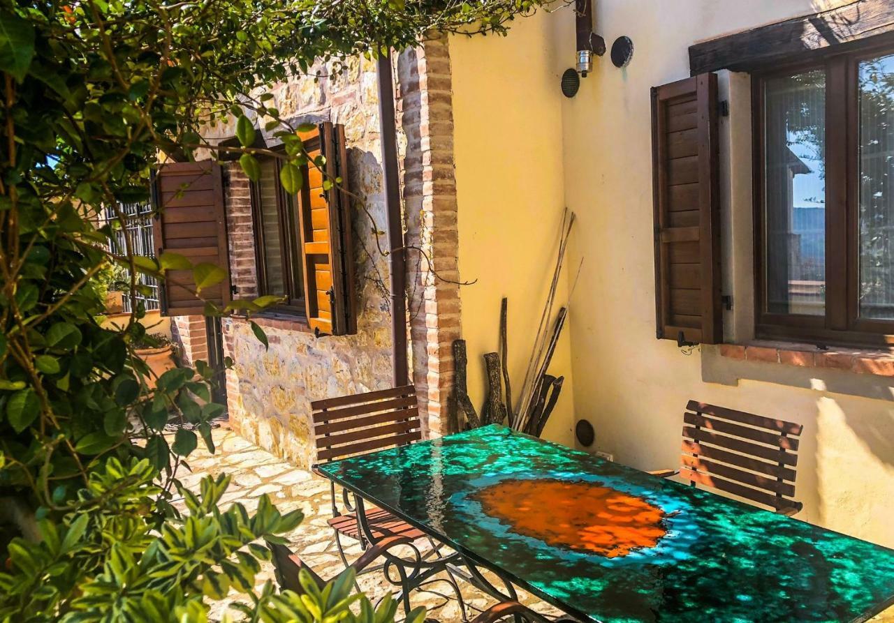 Umbria, "Casa Sagrantina" Con Piscina E Pergolato Leilighet Collazzone Eksteriør bilde